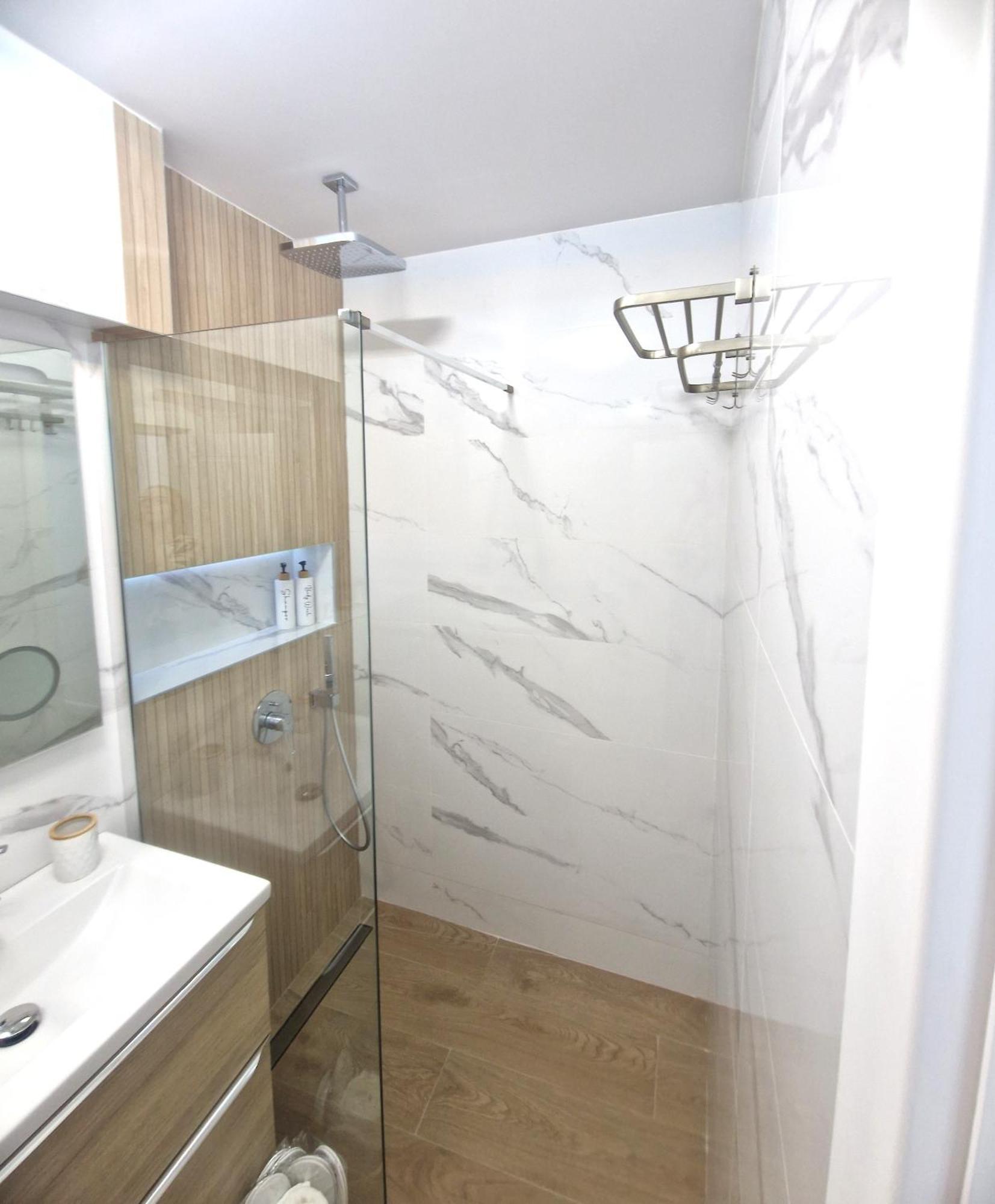 Ultracentral Luxury Apartament 쿠티에데아게스 외부 사진